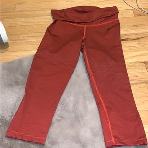 Nike Red crop leggings